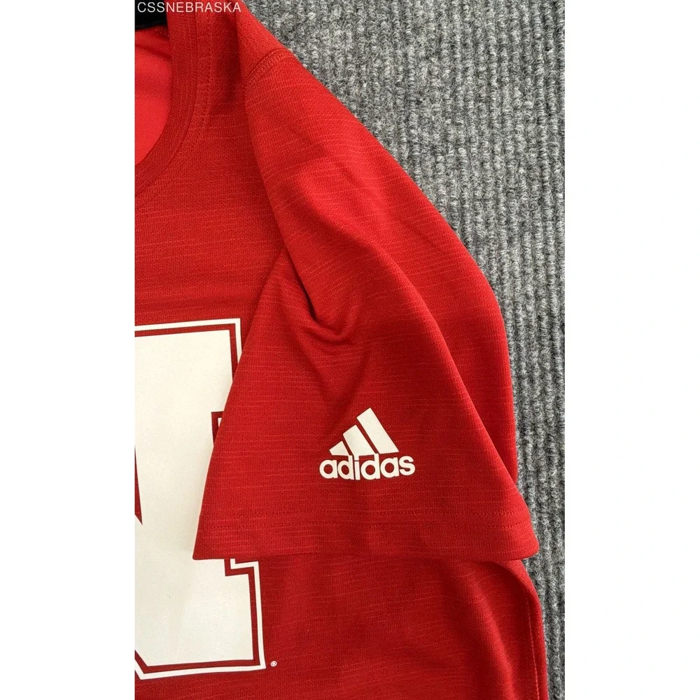 Adidas Red Nebraska Cornhuskers T-Shirt Men Red White Block N Short Sleeve -M